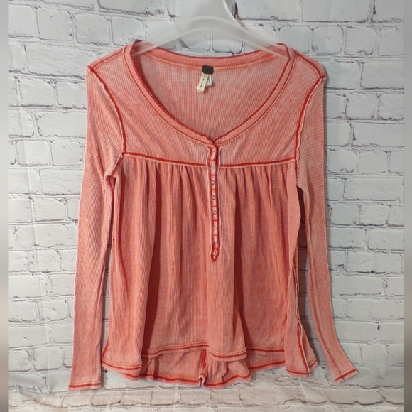 We The Free Kai Babydoll Red Henley Large Boho Waffle Tunic - Picture 1 of 13